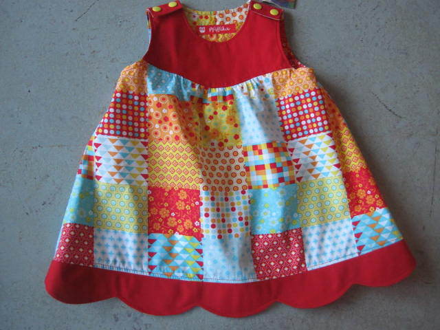 Baby-Kleidchen Größe 74