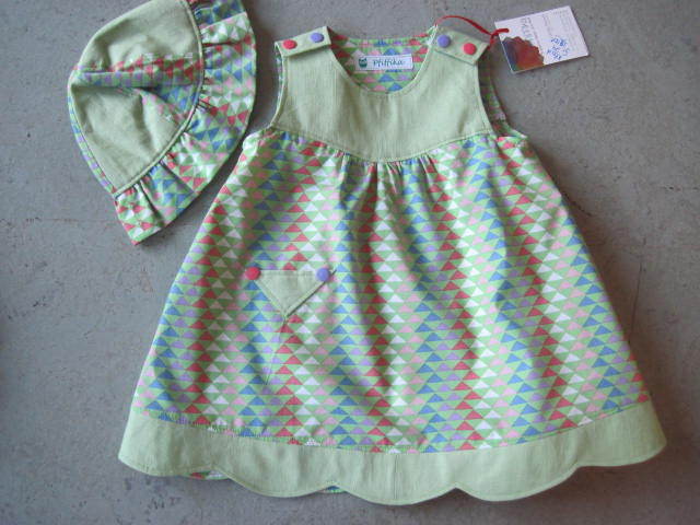 Baby-Kleidchen Größe 74 mit Sonnenhut